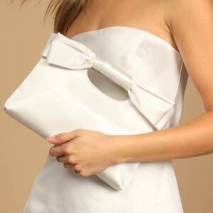 Lulus Total Romantic White Satin Bow Clutch/Crossbody